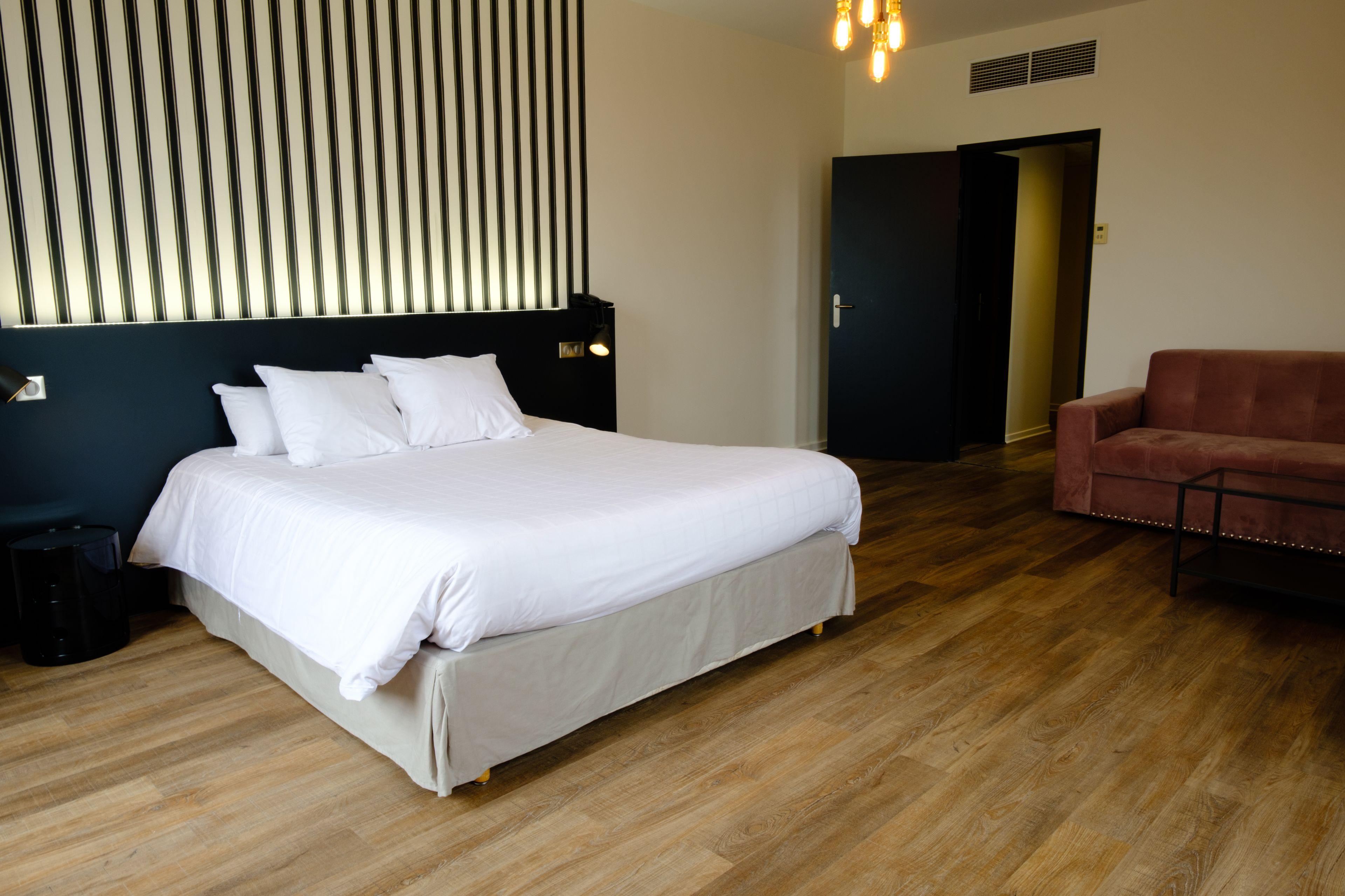 Suite Junior Lit King-Size avec Canapé-Lit – Non-Fumeurs