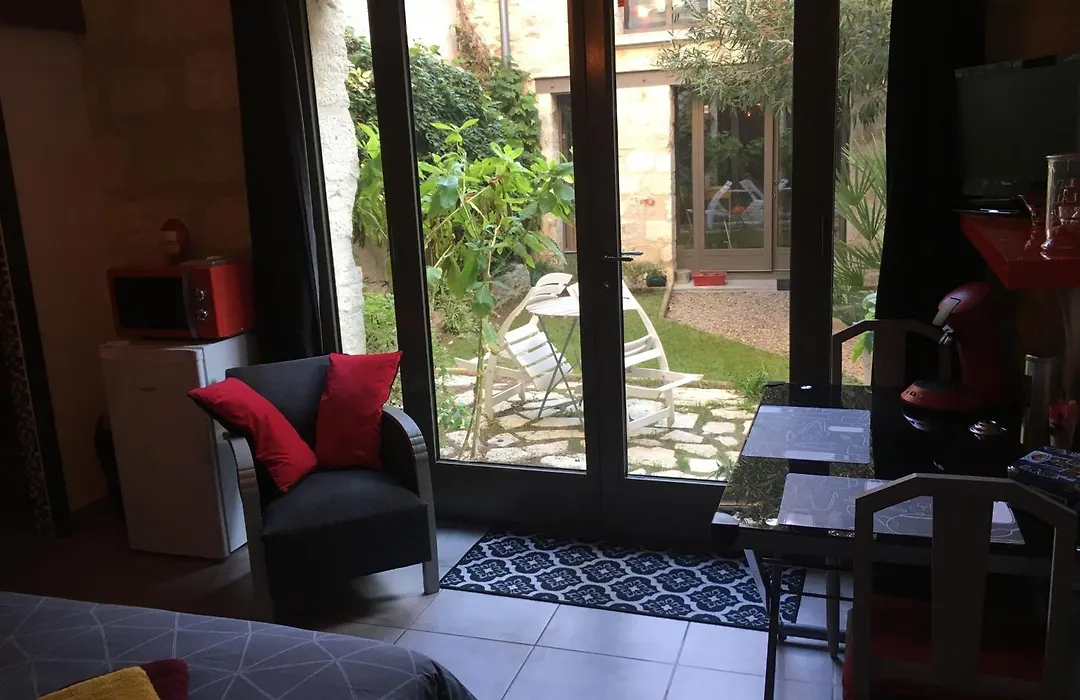 Chambre Sur Jardin Secret - Avignon Centre - Climatisee-1