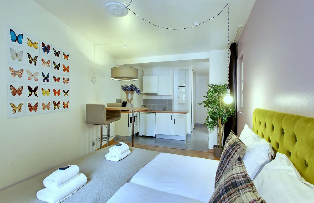 Short Stay Group Museum View Serviced Apartments-1