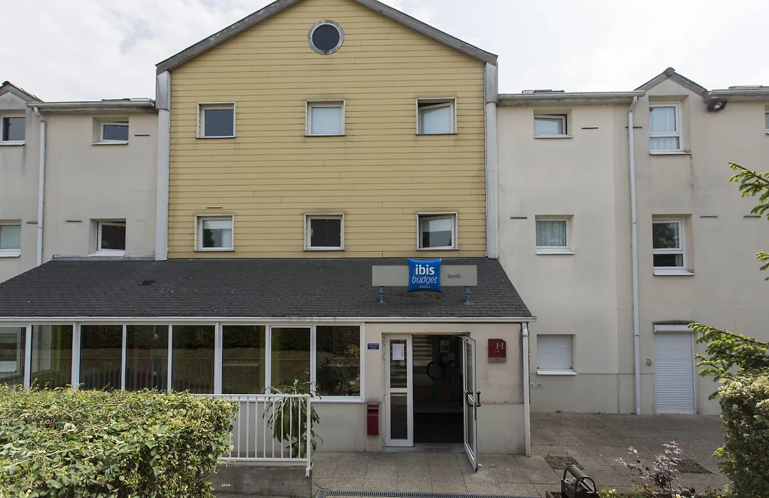 Ibis Senlis-1