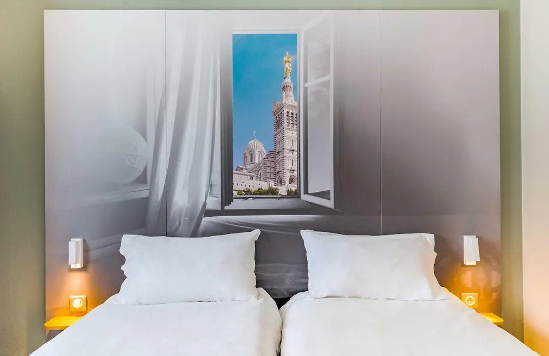 B&B Hotel Marseille La Valentine-1