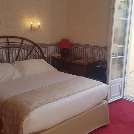 Hotel De Charme Brise Marine-3