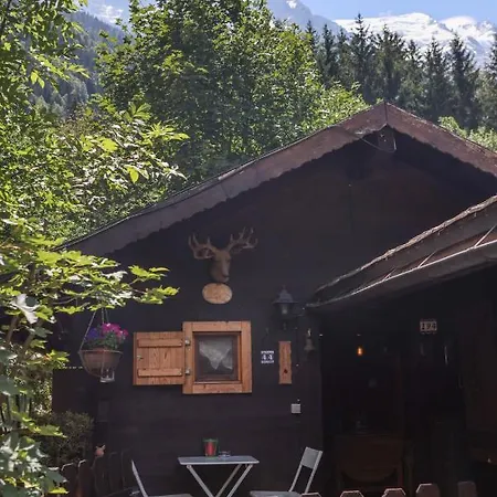 Le Chalet Du Petit Ours-2