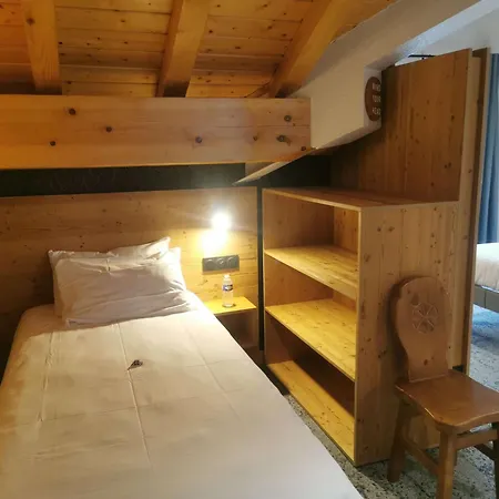 Hotel Les Bruyeres-2