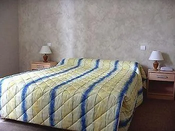 Auberge De La Tour-2
