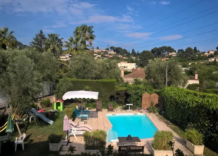 Bed and Breakfast Parfums d'Azur à Le Cannet