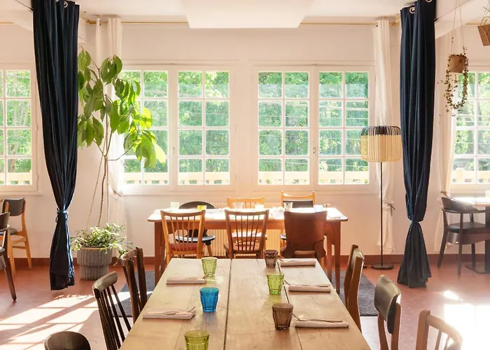 Clisson Hotels