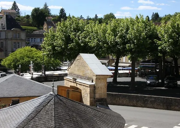 Les Chambres d'Hotes chez Alisa et Daniel Sarlat