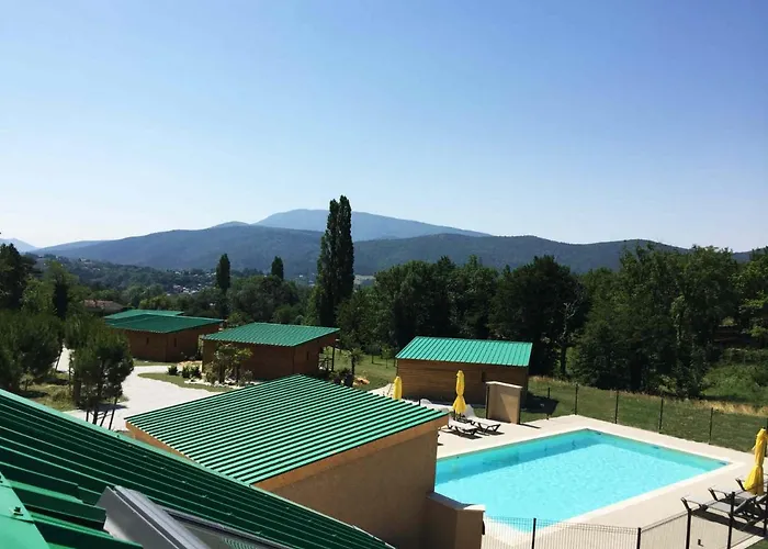 Les Chalets de Saint Maurice  Dieulefit avec Piscine