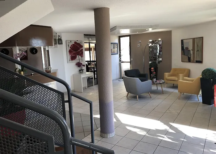 Brit Hotel Toulon - La Valette