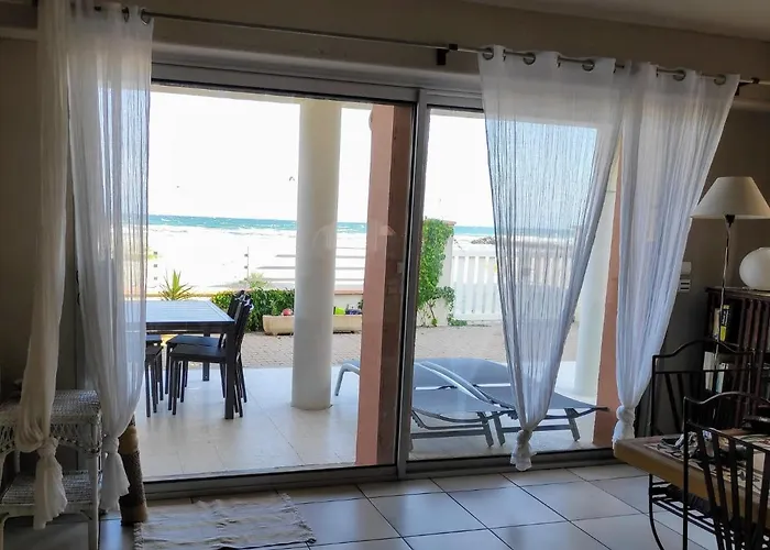 Belle villa sur vaste plage Palavas Montpellier Privée