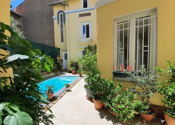 B&B Le Patio En Ville - Chambres d'hôtes Narbonne