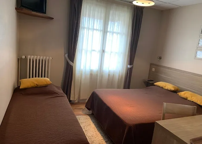 Villers-Bocage (Calvados) Hotels