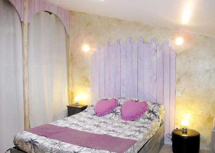 Holiday Home L'Amandier - Vrs100 By Interhome Valréas avec Piscine