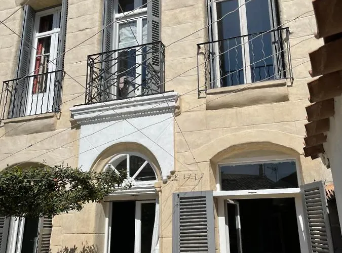 Maison Capucine Mèze