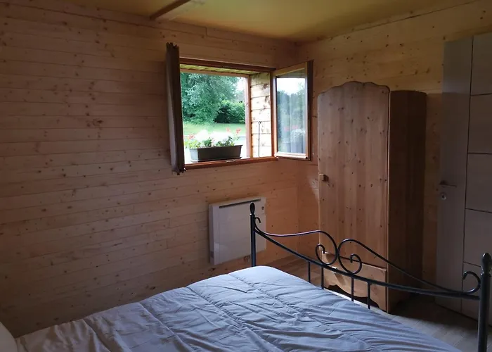 Saint-Paul-en-Chablais Hotels