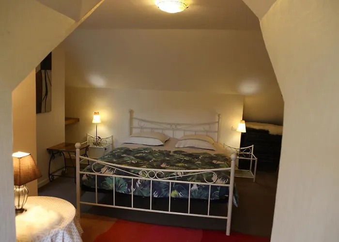 Au Coeur Des Vignes Bed and Breakfast Épernay