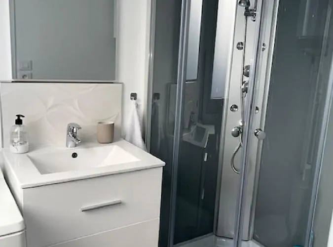 Un havre de paix en plein coeur de ville près Chu Clermont-Ferrand Privée