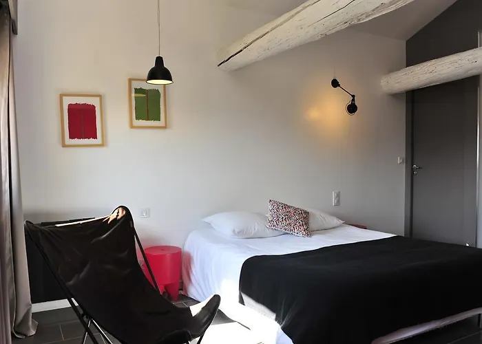 Le Jour Et La Nuit, Maison D'Hotes Vaison-la-Romaine
