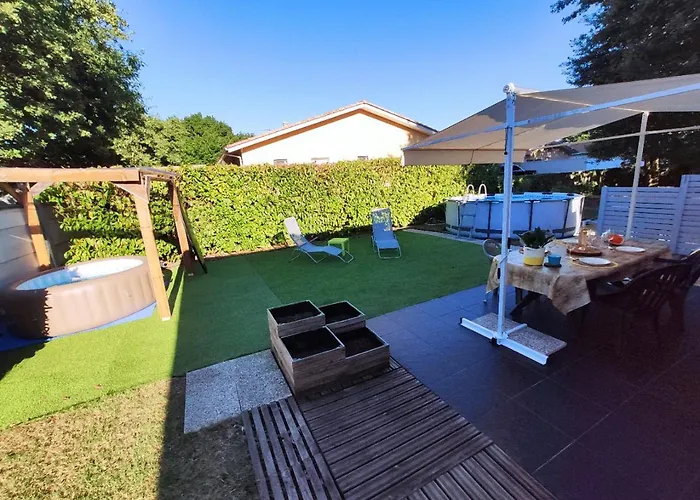 Maison calme sur le Bassin d'Arcachon à Gujan Mestras avec Piscine