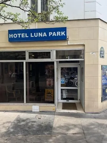 Hotel Luna Park Paris
