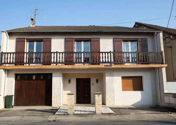 Maison avec jardin à 2mn du centre Périgueux avec Piscine