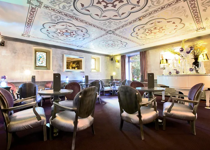 GOLDEN TULIP CANNES HOTEL de PARIS