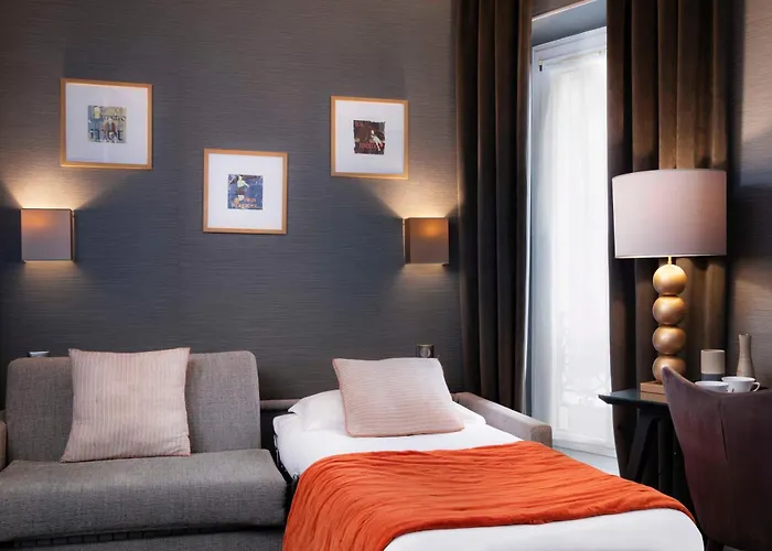 Hotel Plaza Etoile Paris