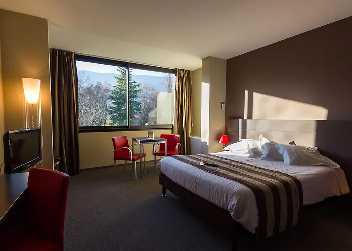 Hotel Le Cervolan Voglans