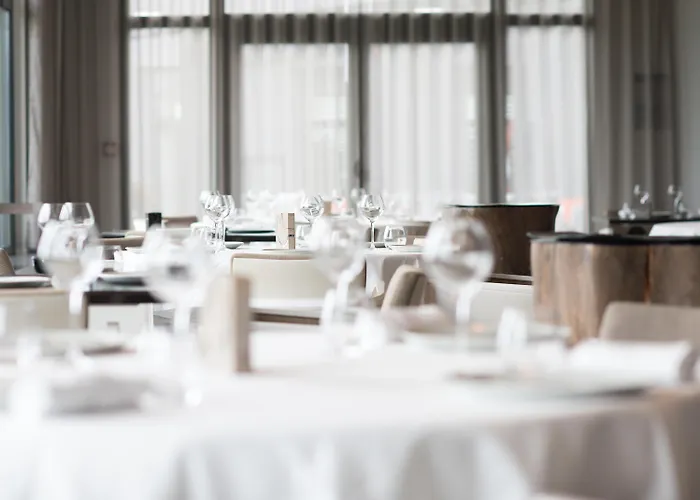 Plouider Hotels