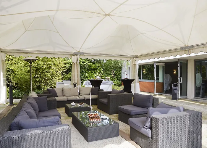 Saint-Amand-les-Eaux Hotels
