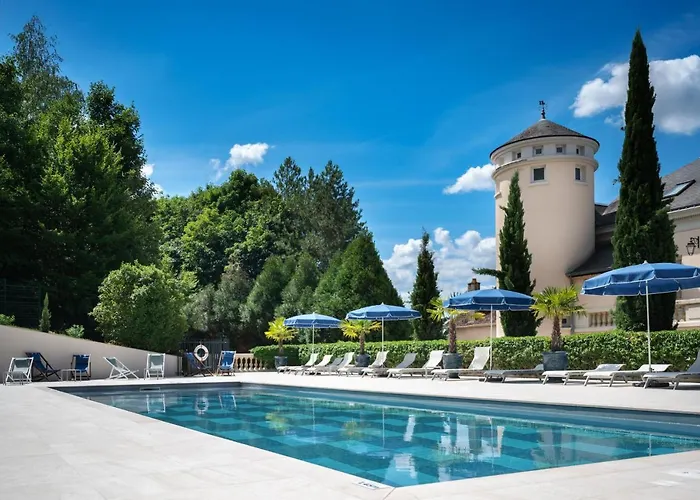 Fontenay-sur-Loing Hotels