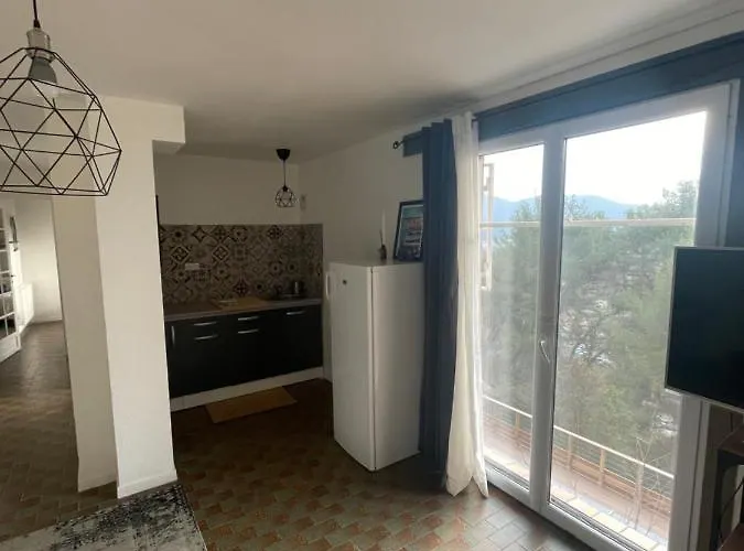 Villa Cocon provençal entre mer et colline proche Cassis à Gémenos avec Piscine