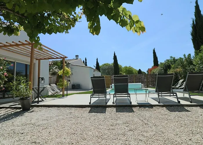 Le mas Sainte Marie Venasque avec Piscine