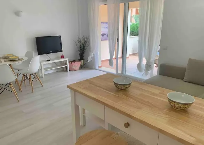 Maison De Deux Chambres Saint-Tropez