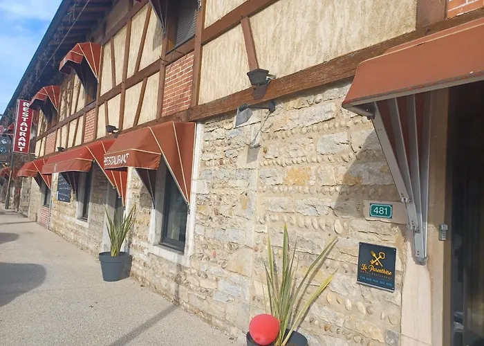 Attignat Hotels