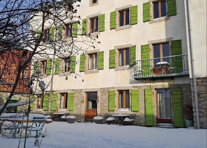 Bed and Breakfast Le Grenier des Moineaux Chezchristineetfabrice à Font-Romeu-Odeillo-Via