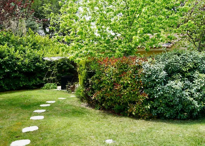 La belle histoire Gîte Montmirail Bédoin avec Piscine