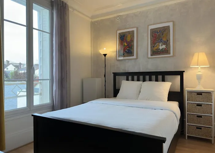 Hotel La Maison Des Lumieres à Chartres