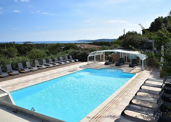 Résidence Chiar' Di Luna Sainte-Lucie-de-Porto-Vecchio avec Piscine