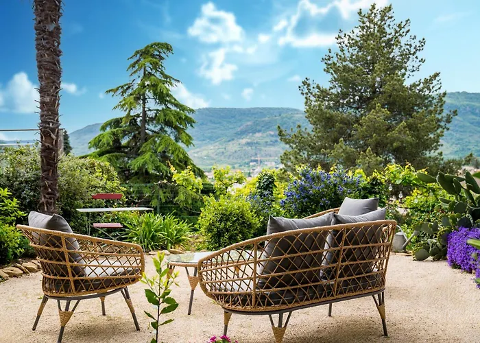 La Maison Jaffran, suite en ville Privas
