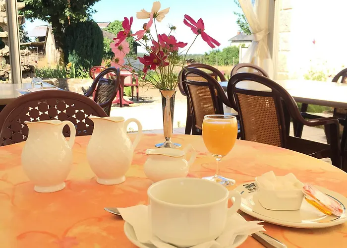 Seilhac Hotels