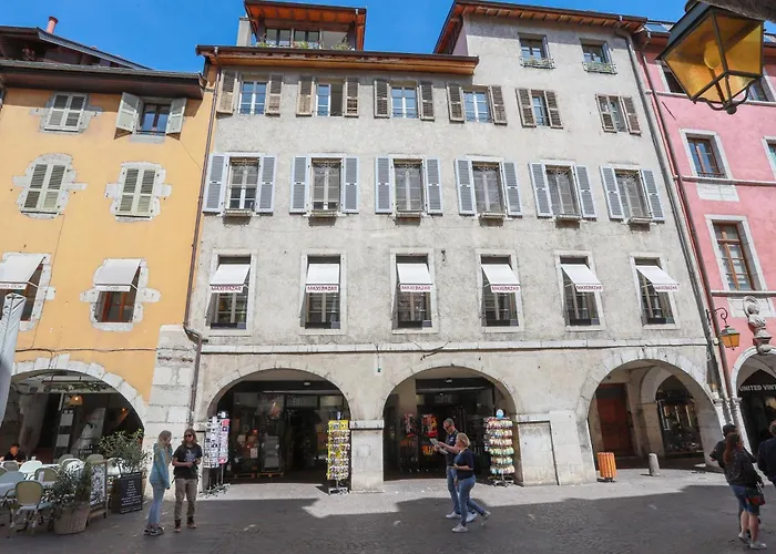 Bed and Breakfast Nid douillet à Annecy