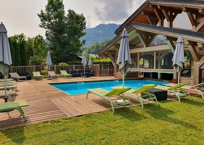 Hotels in Morillon