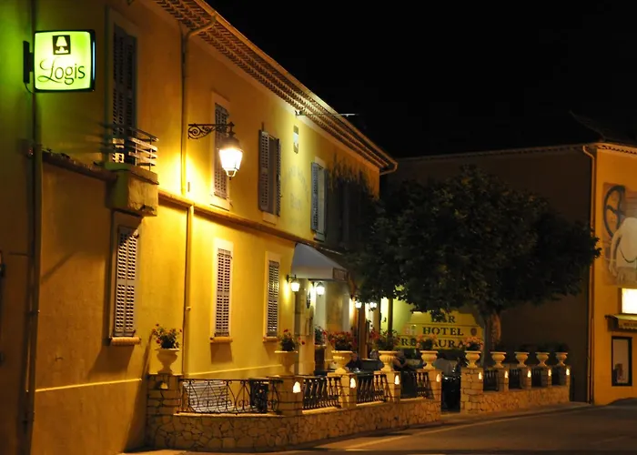 Comps-sur-Artuby Hotels