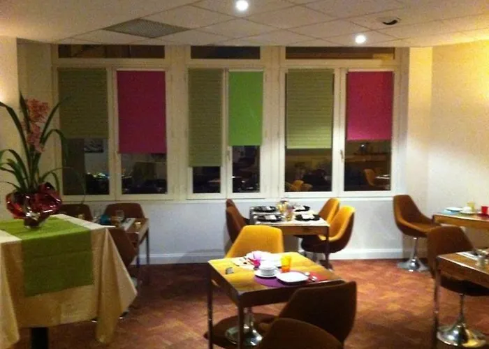 Montmorillon Hotels