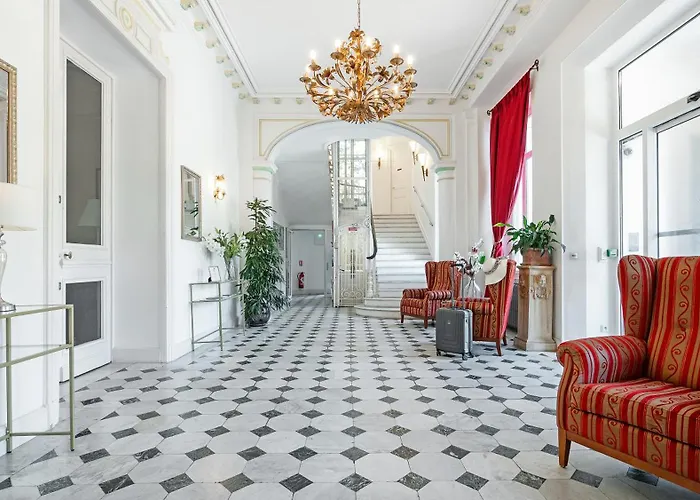 Hotel Les Tourelles Sainte-Maxime