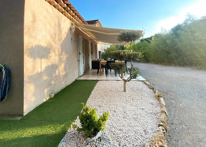 Villa piscine chauffée, Fitness proche Cannes, Fréjus, St Raphael, Grasse&Lac Montauroux avec Piscine