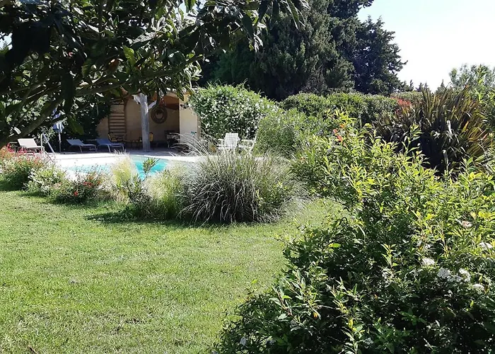 Bed and Breakfast La Feniere Aux Hirondelles Orange 