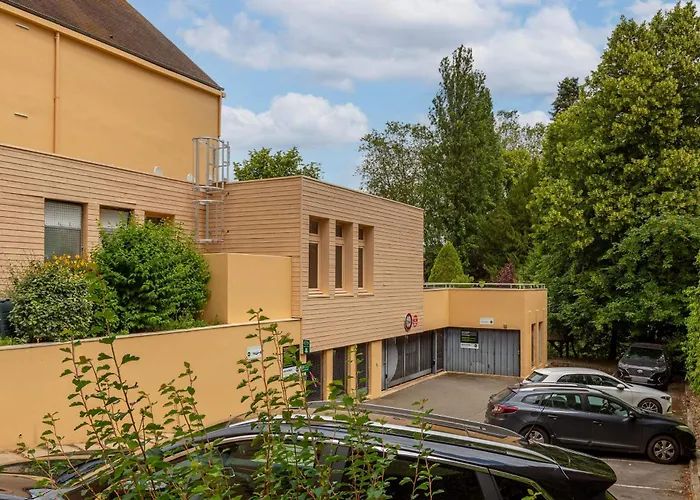 B&B Hotel Chartres Centre Cathedrale 3 Etoiles